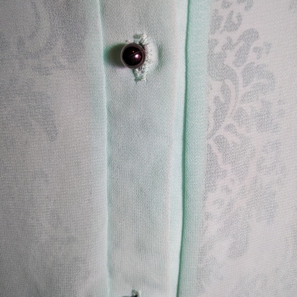 Minime sleeveless seafoam button up w/studs - Picture 4 of 6